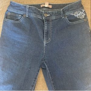 Excellent Preowned Condition Chicos Short Pocket Straight Leg Jean Size Chicos 1